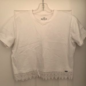 Hollister crop tee. Size XS